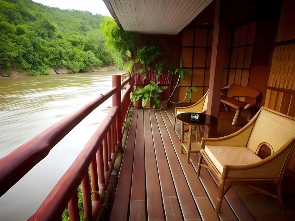 River Kwai Village Hotel Ban Kaeng Raboet Dış mekan fotoğraf
