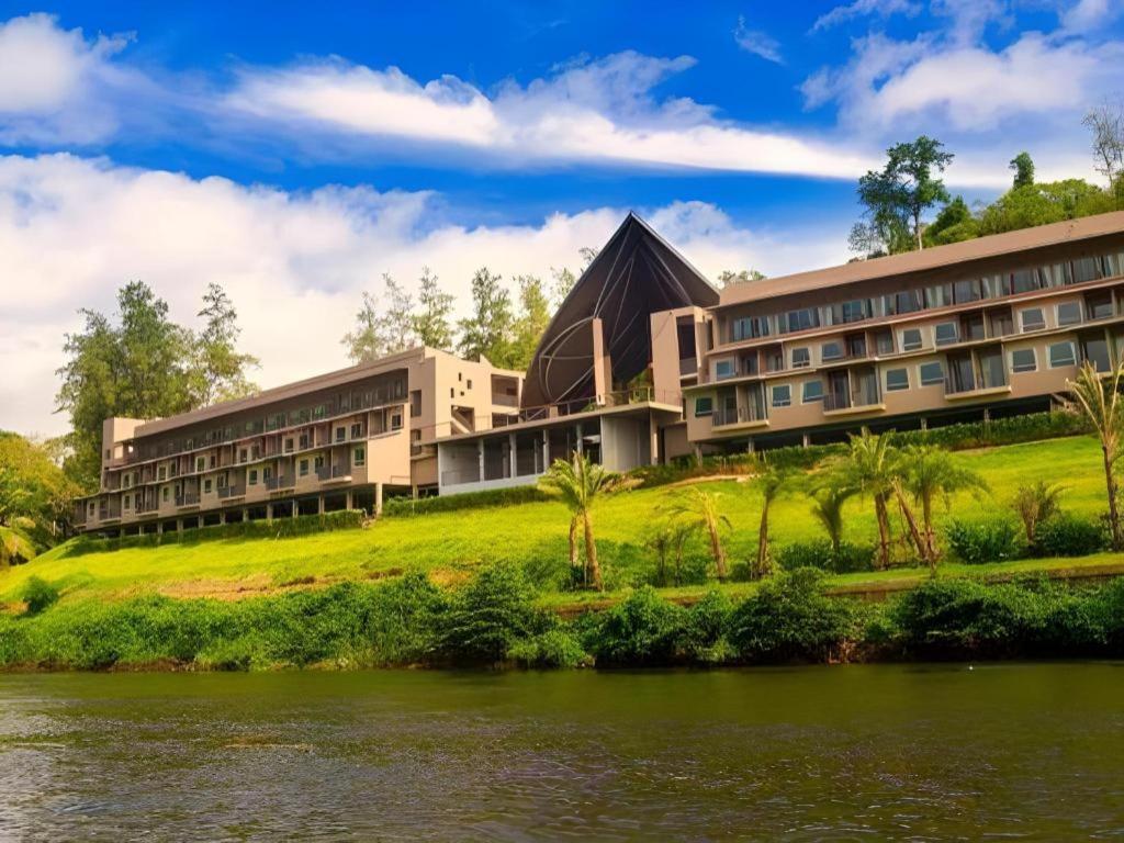 River Kwai Village Hotel Ban Kaeng Raboet Dış mekan fotoğraf